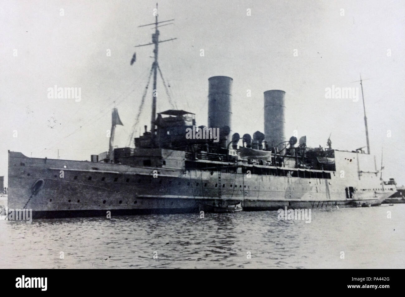 195 Ben-my-Chree following conversion to Seaplane Carrier Stock Photo ...