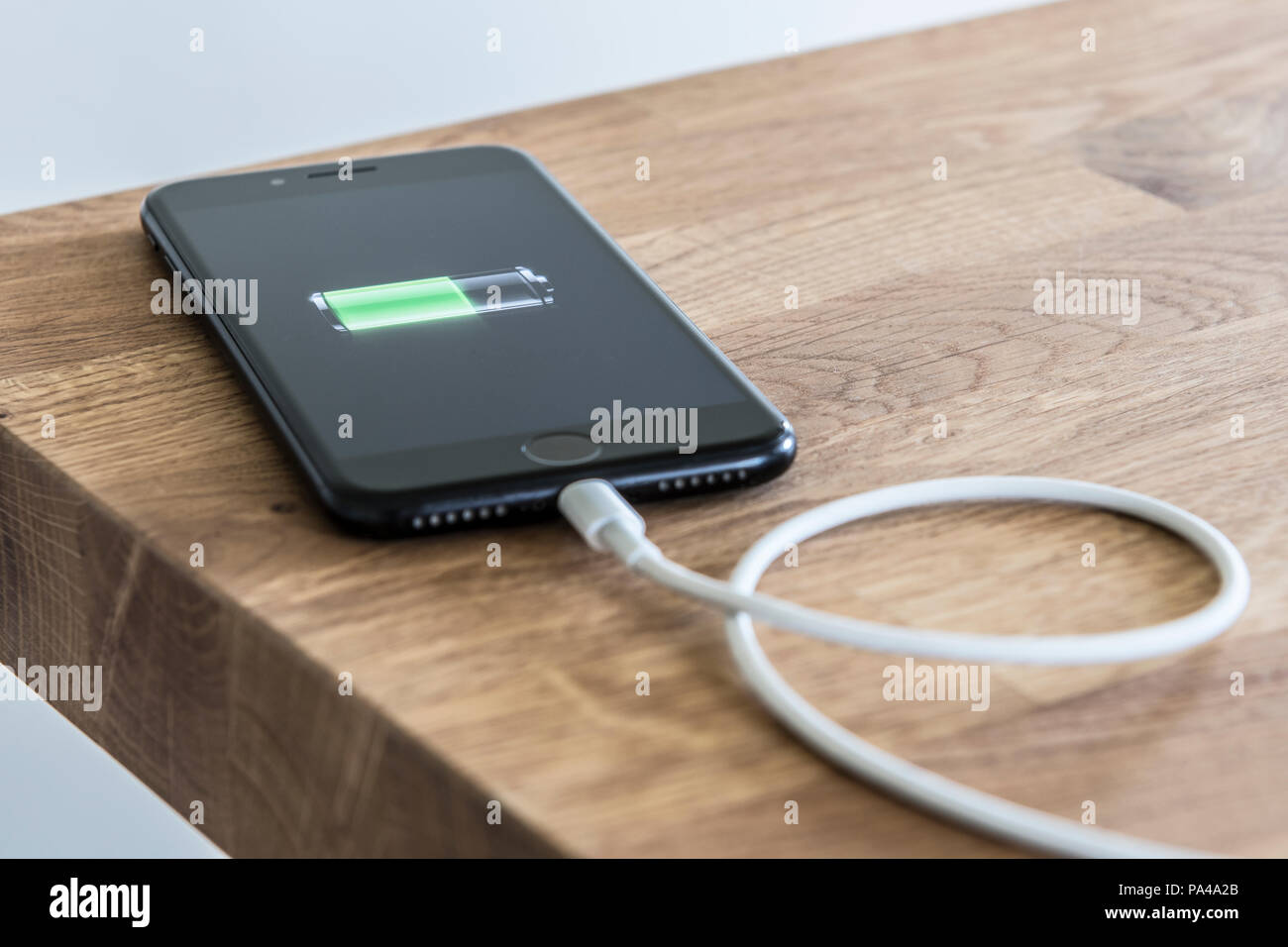 Smart phone out of battery Stock Photo Alamy