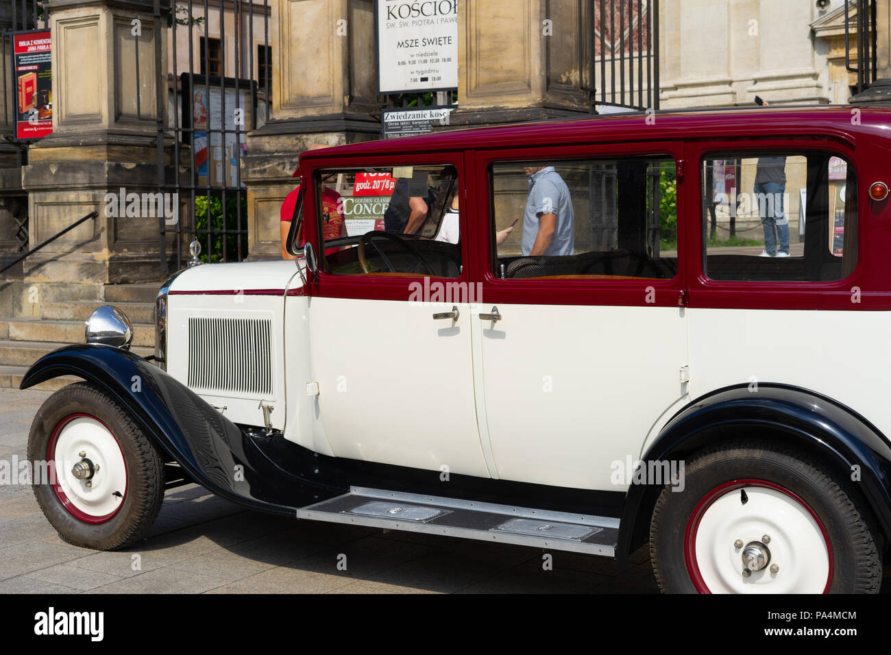 1930 citroen c4 familiale hi-res stock photography and images - Alamy