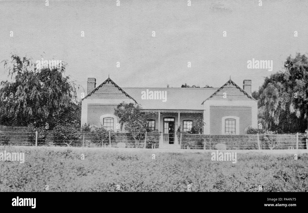284 Casa de campo en el Valle inferior del río Chubut - c. 1900 Stock Photo