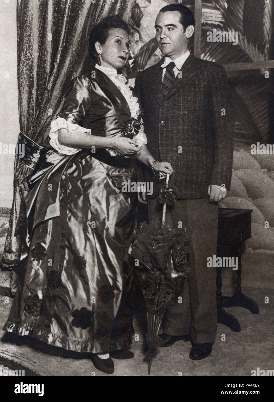 Margarida Xirgu Subirà (18881969), actriz de teatro y Federico García