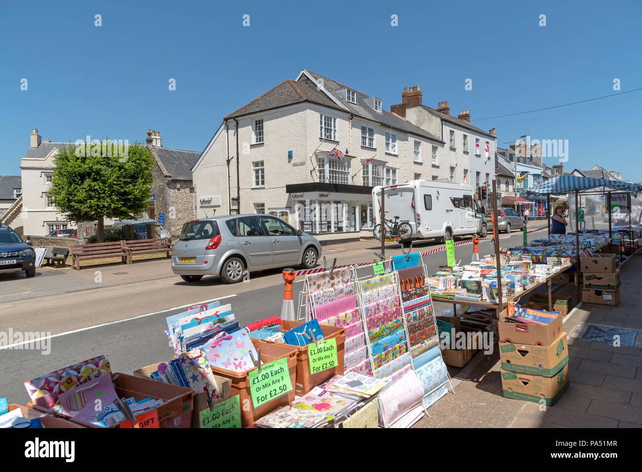 Market day honiton devon uk hi-res stock photography and images - Alamy