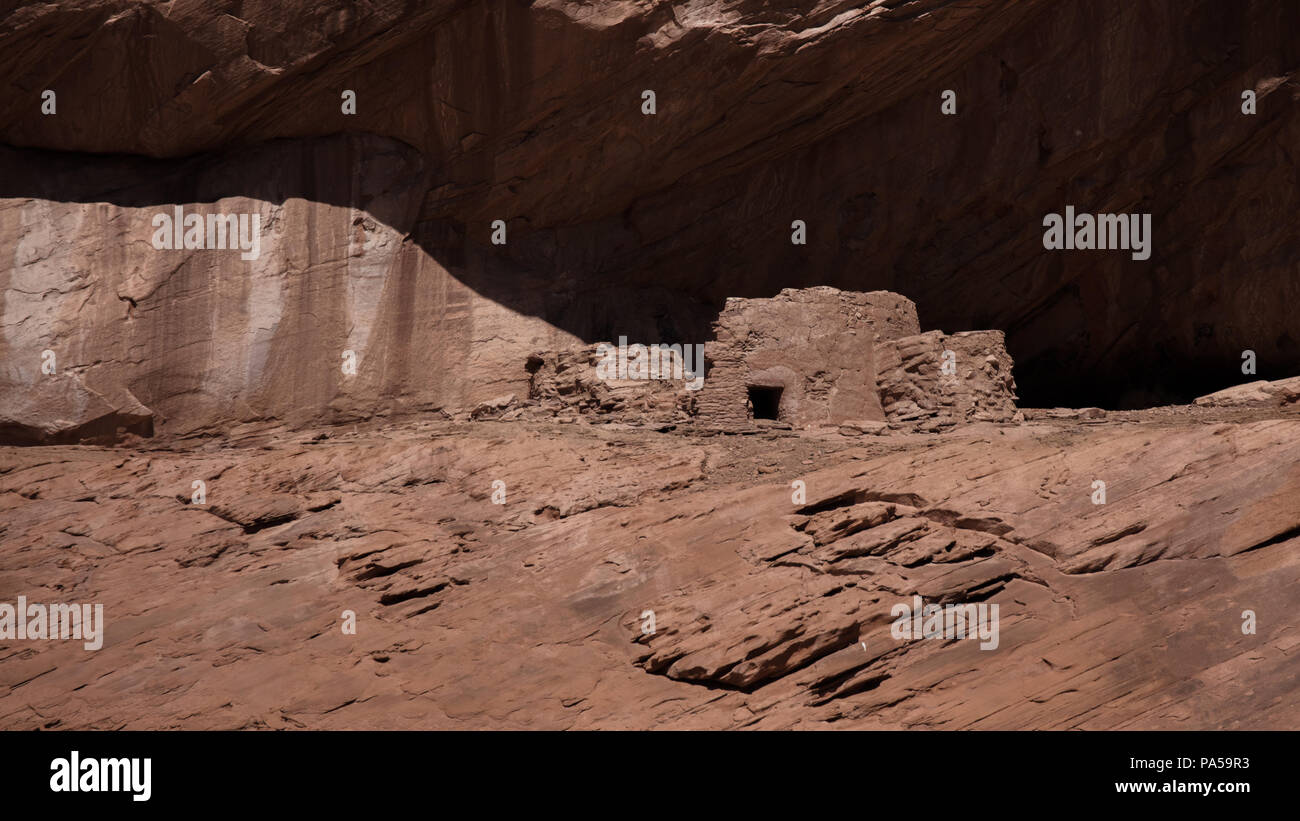 ancient ruins tours Navajo Nation