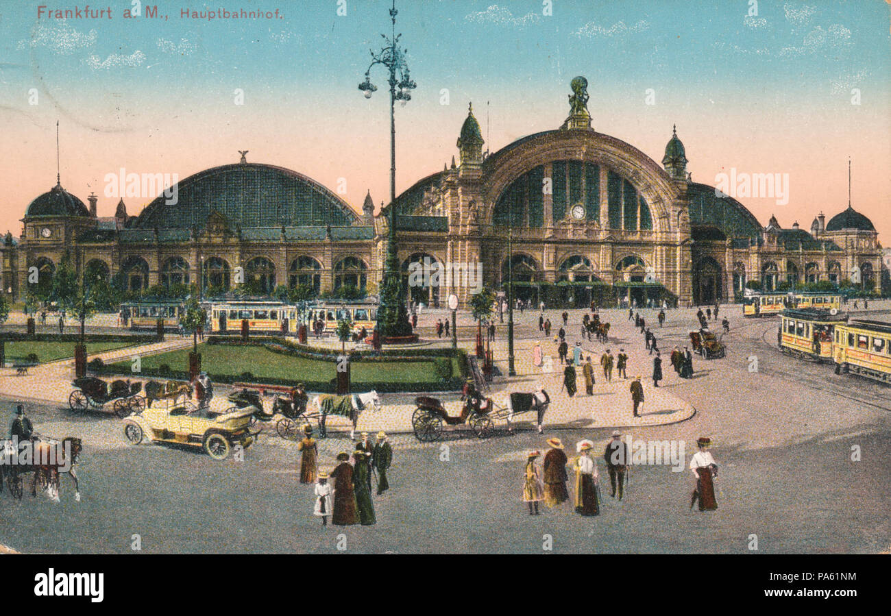 . English: Early postcard image of the Hauptbahnhof in Frankfurt am Main, Germany. circa 1912 671 Frankfurt a. M., Hauptbahnhof Stock Photo