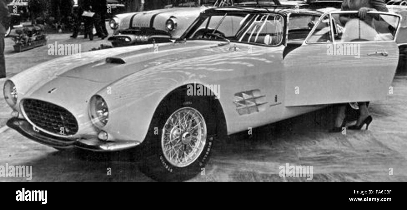 82 Ferrari-375MM-0472AM-TurinMotorShow Stock Photo