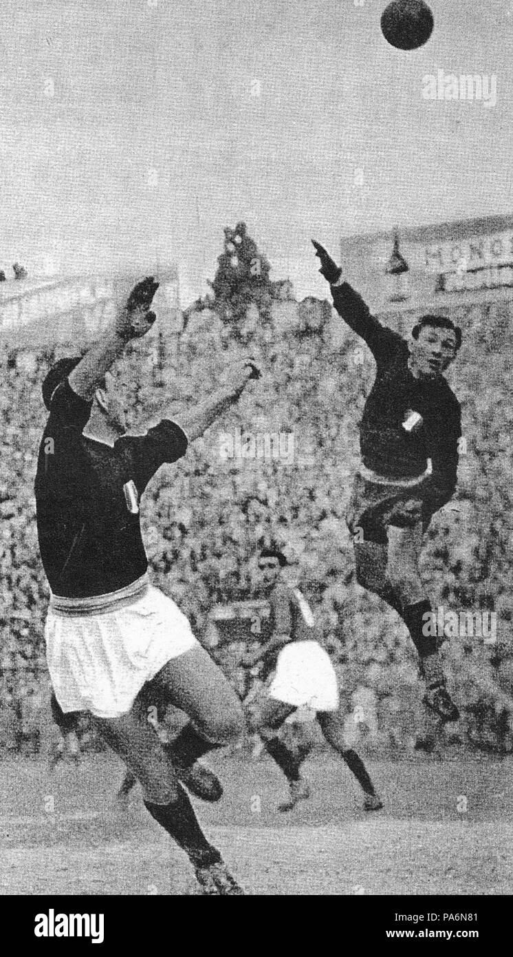 106 Grande Torino goalkeeper Valerio Bacigalupo (1940s) Stock Photo