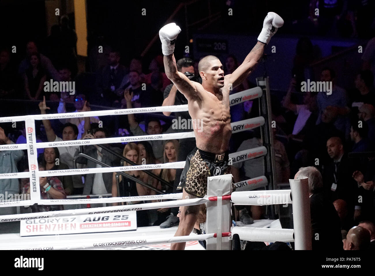 New York, New York, USA. 20th July, 2018. Alex Pereira defeated Yousri Belgaroui with a right