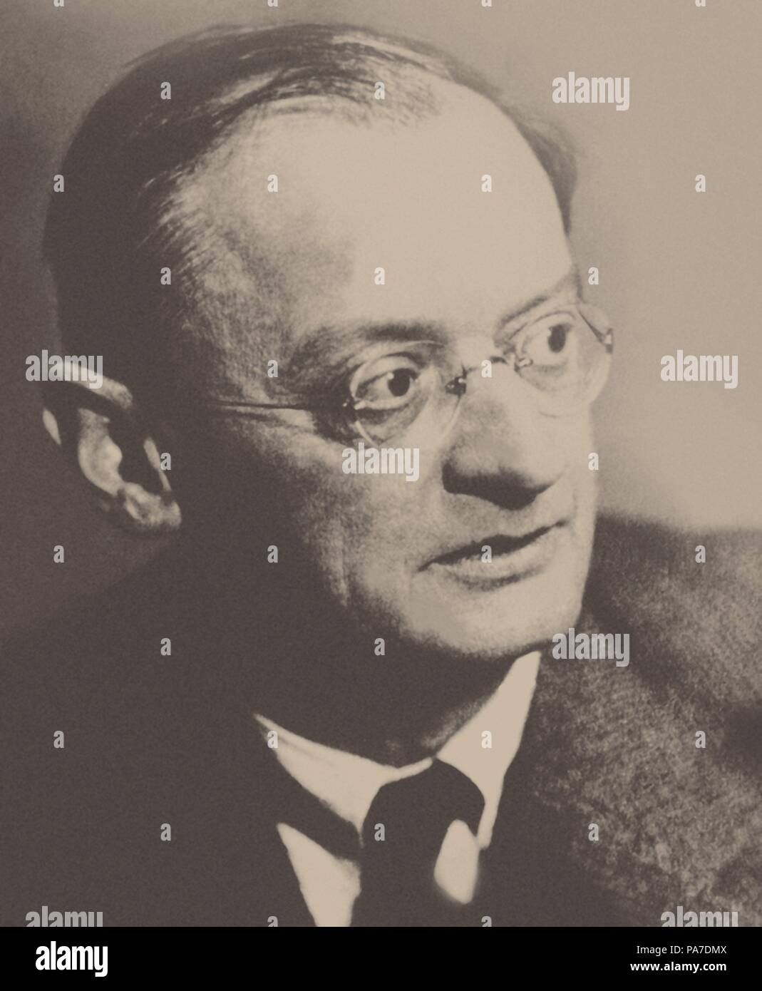 Bruno taut 1880 1938 hi-res stock photography and images - Alamy