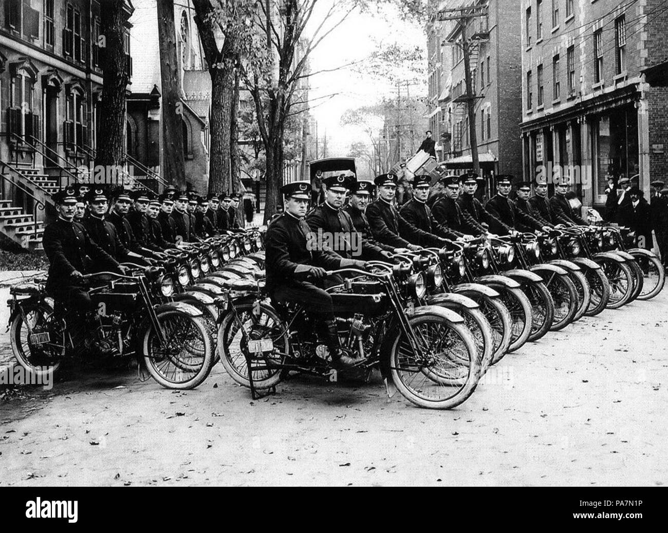 626 Escouade policiers motards Montreal 1918 Stock Photo
