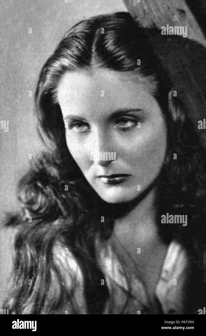 Watch Beatrice Mancini video Watch Beatrice Mancini video