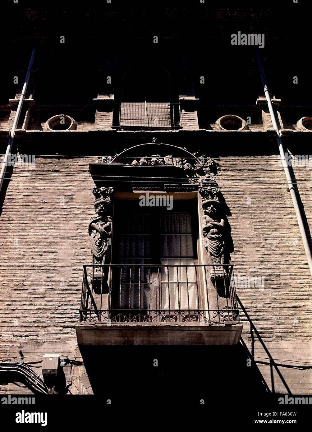 CASA DE LOS MORLANES. Location CASA DE LOS MORLANES, SARAGOSSA