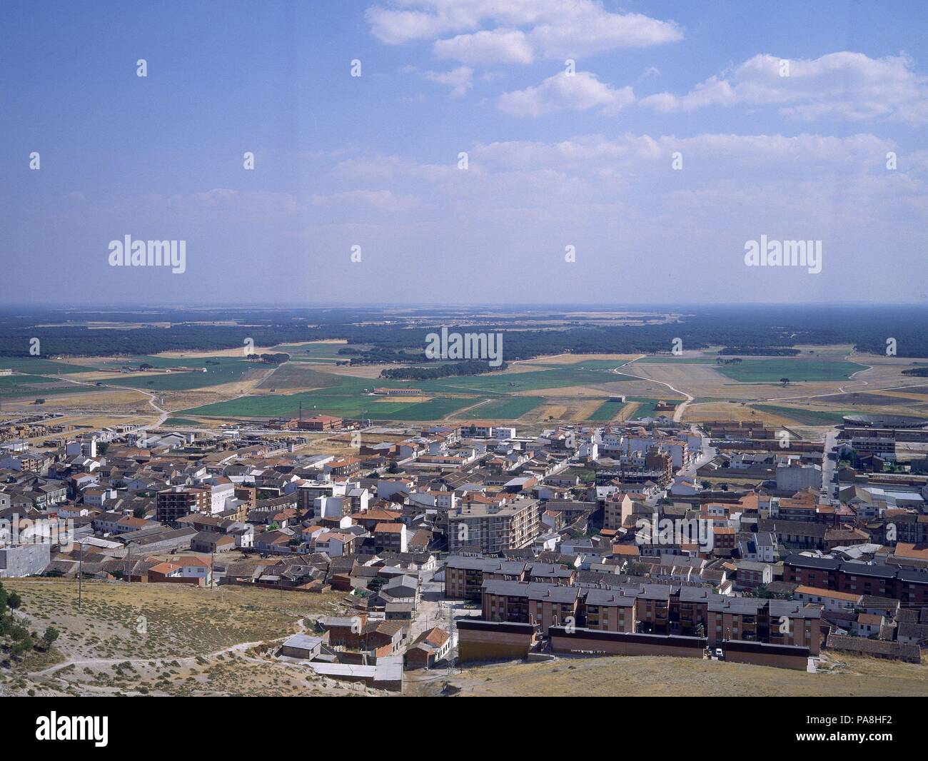 PANORAMICA. Location EXTERIOR, ISCAR, SPAIN Stock Photo Alamy