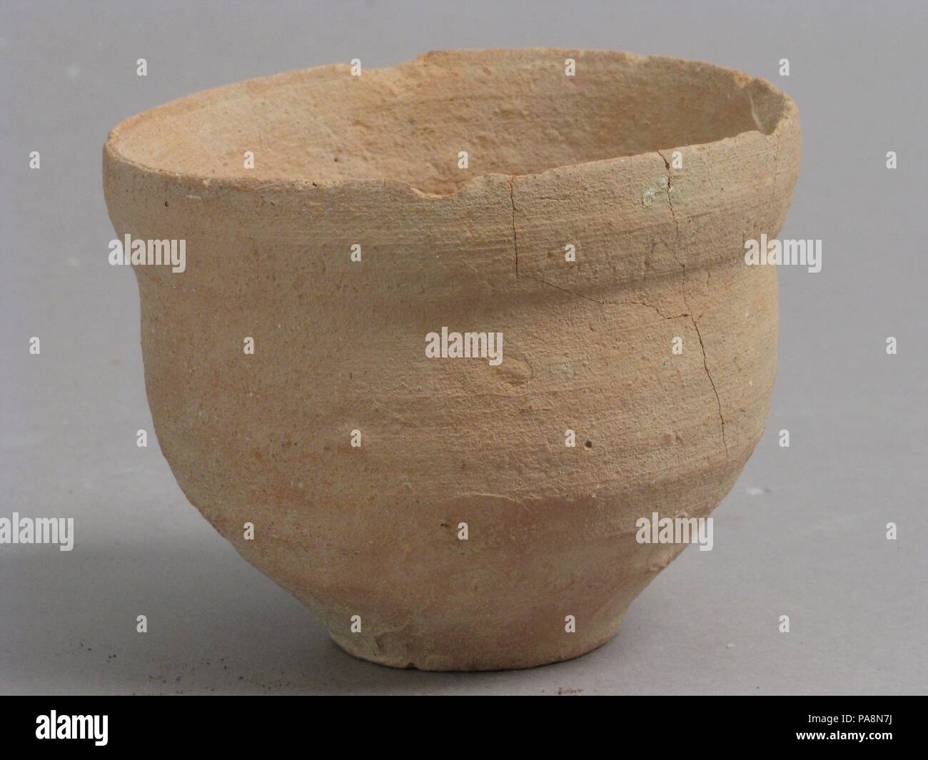 Bowl. Culture: Coptic. Dimensions: Overall: 2 15/16 x 3 1/2 in. (7.4 x 8.9 cm). Date: 4th-7th century. Museum: Metropolitan Museum of Art, New York, USA. Stock Photo
