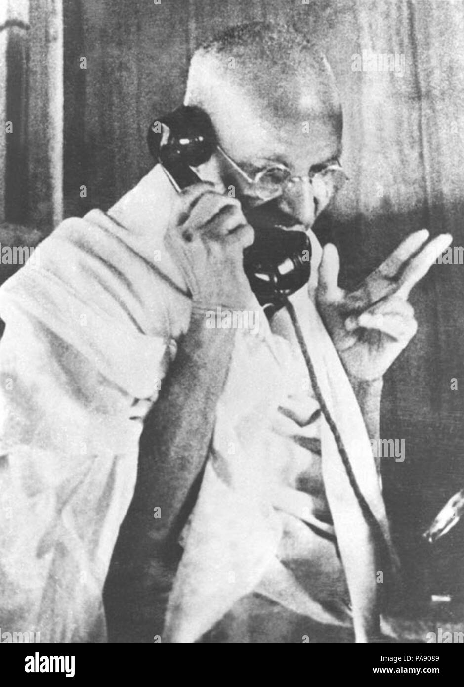 Mahatma gandhi in photo Black and White Stock Photos & Images - Alamy