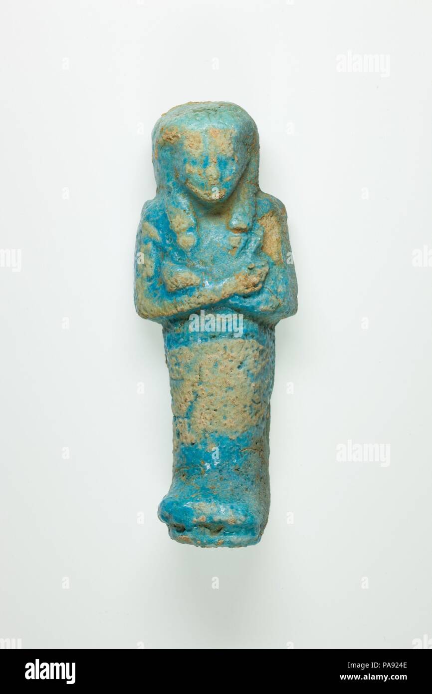 Worker Shabti of Henettawy (C), Daughter of Isetemkheb. Dimensions: h. 12 × w. 4.5 × d. 3.5 cm (4 3/4 × 1 3/4 × 1 3/8 in.). Dynasty: Dynasty 21. Date: ca. 990-970 B.C.. Museum: Metropolitan Museum of Art, New York, USA. Stock Photo