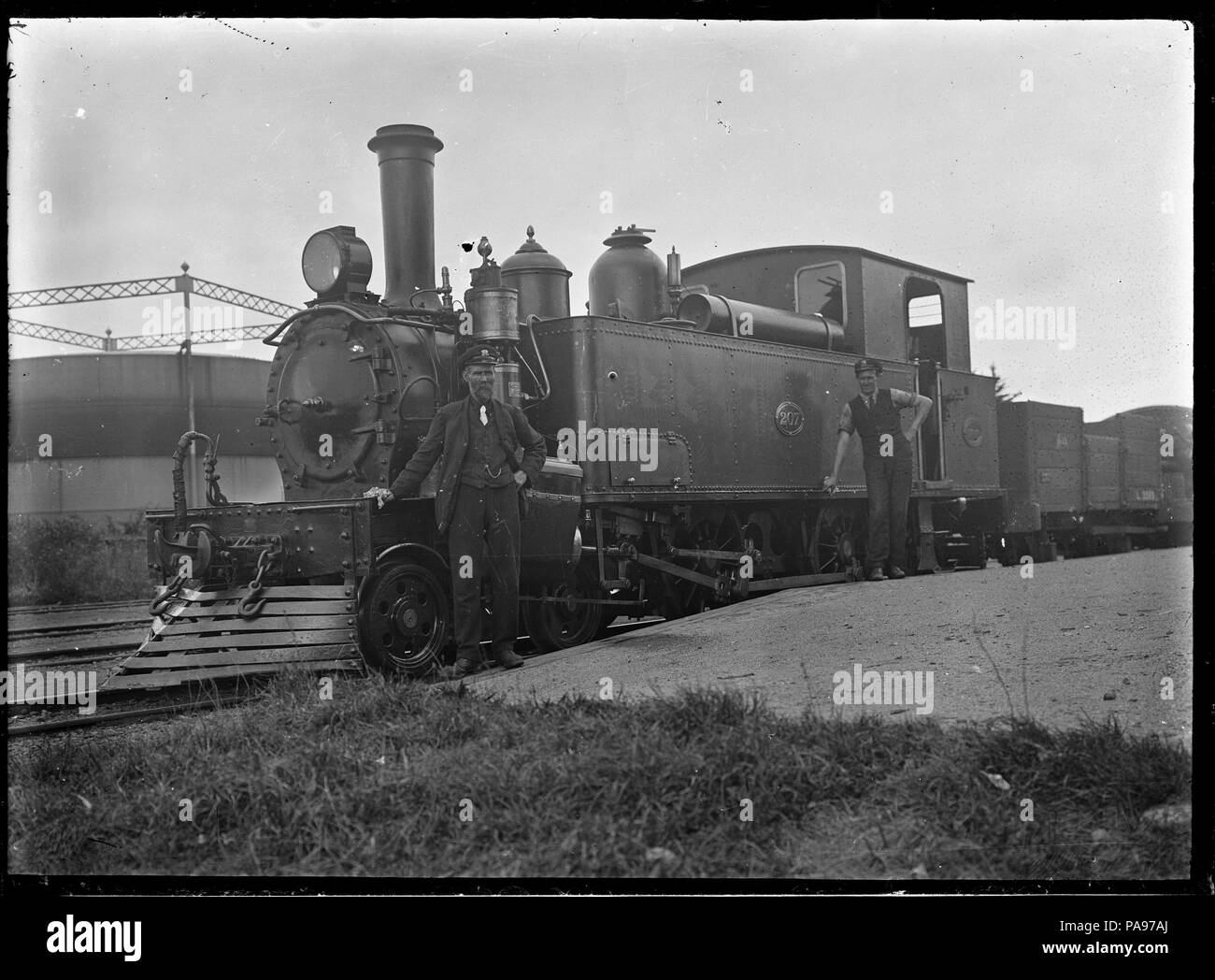 Class 207 hires stock photography and images Alamy