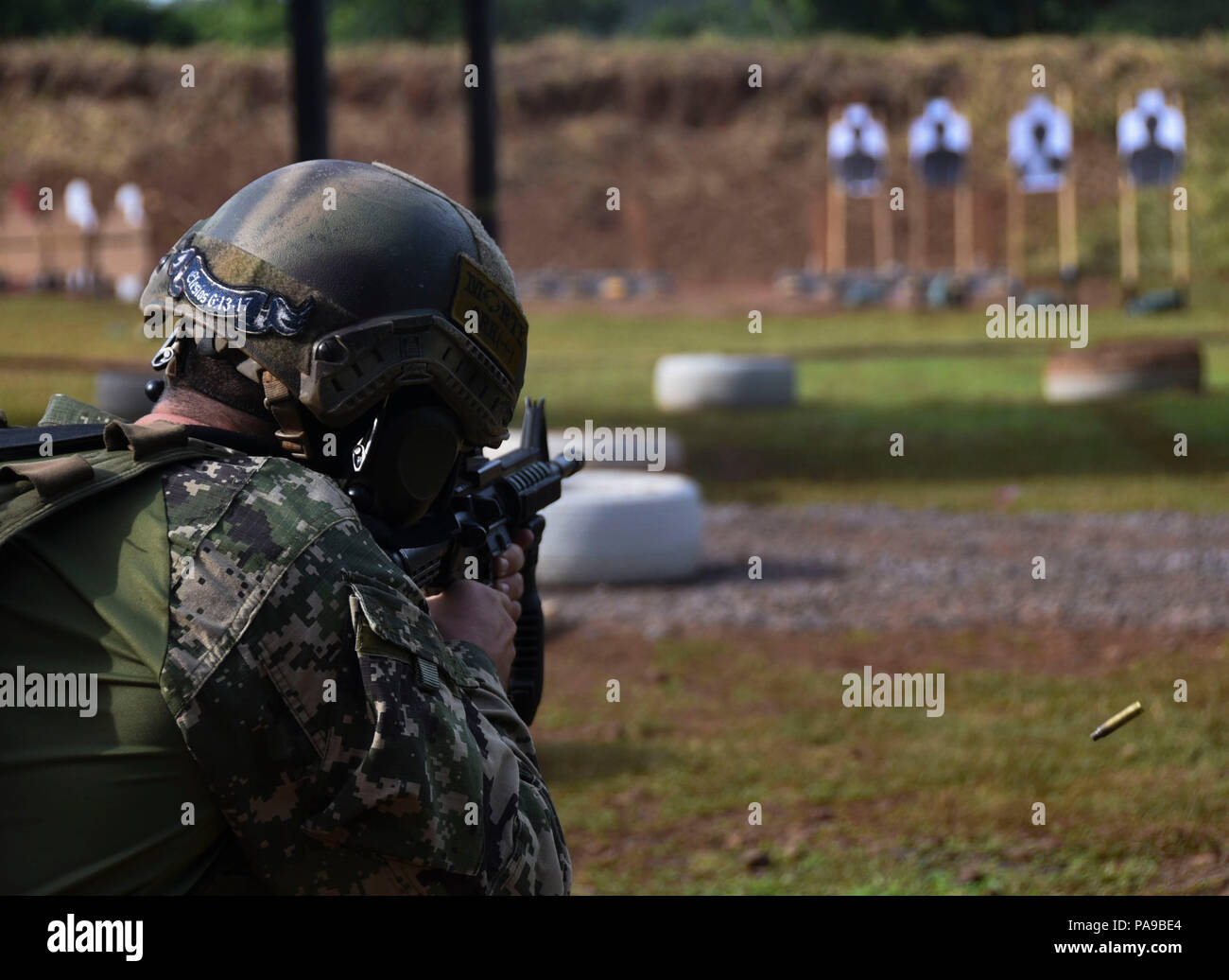 Fuerzas comando 17 hi-res stock photography and images - Alamy