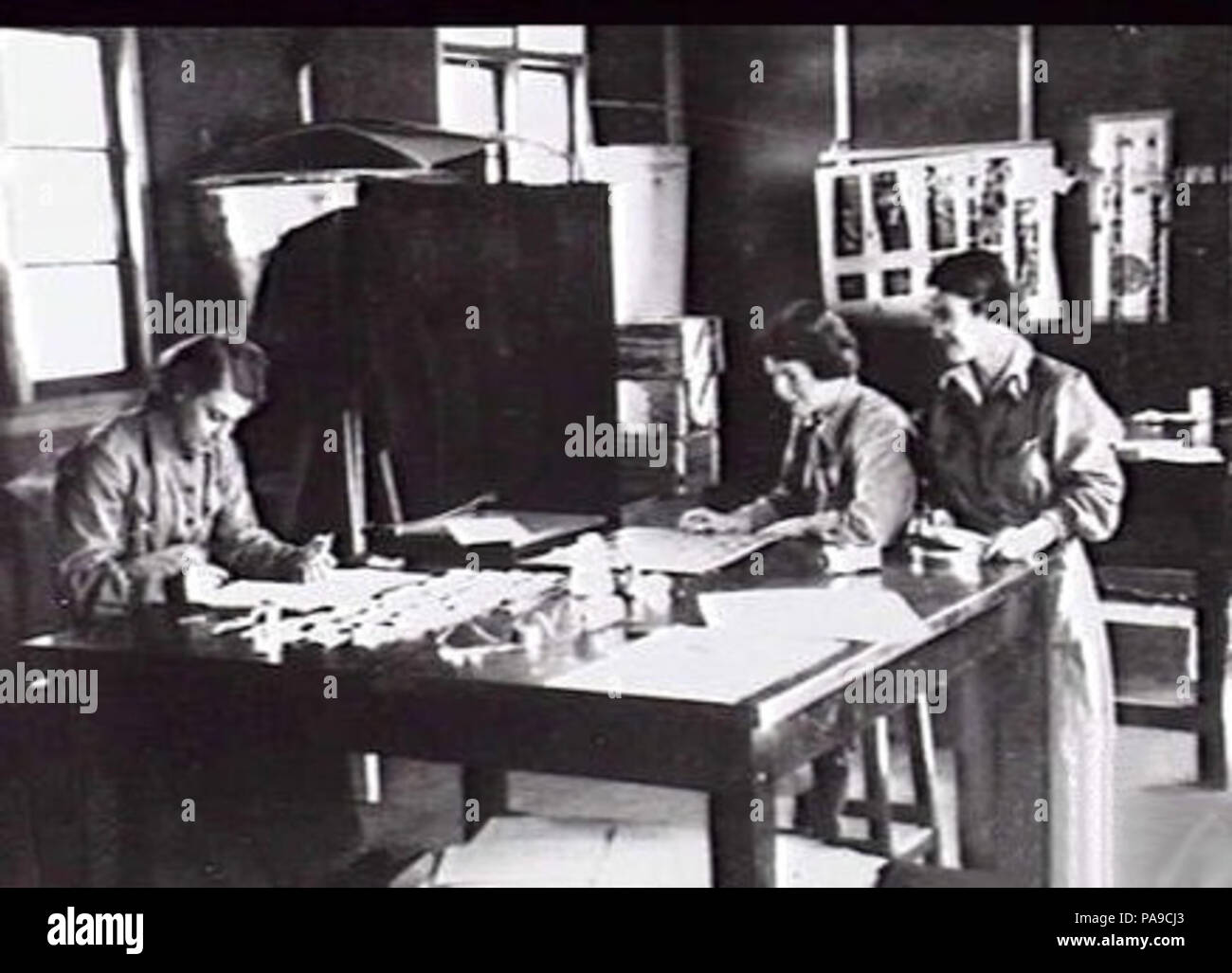 Wwii female combat pilots hi-res stock photography and images - Alamy