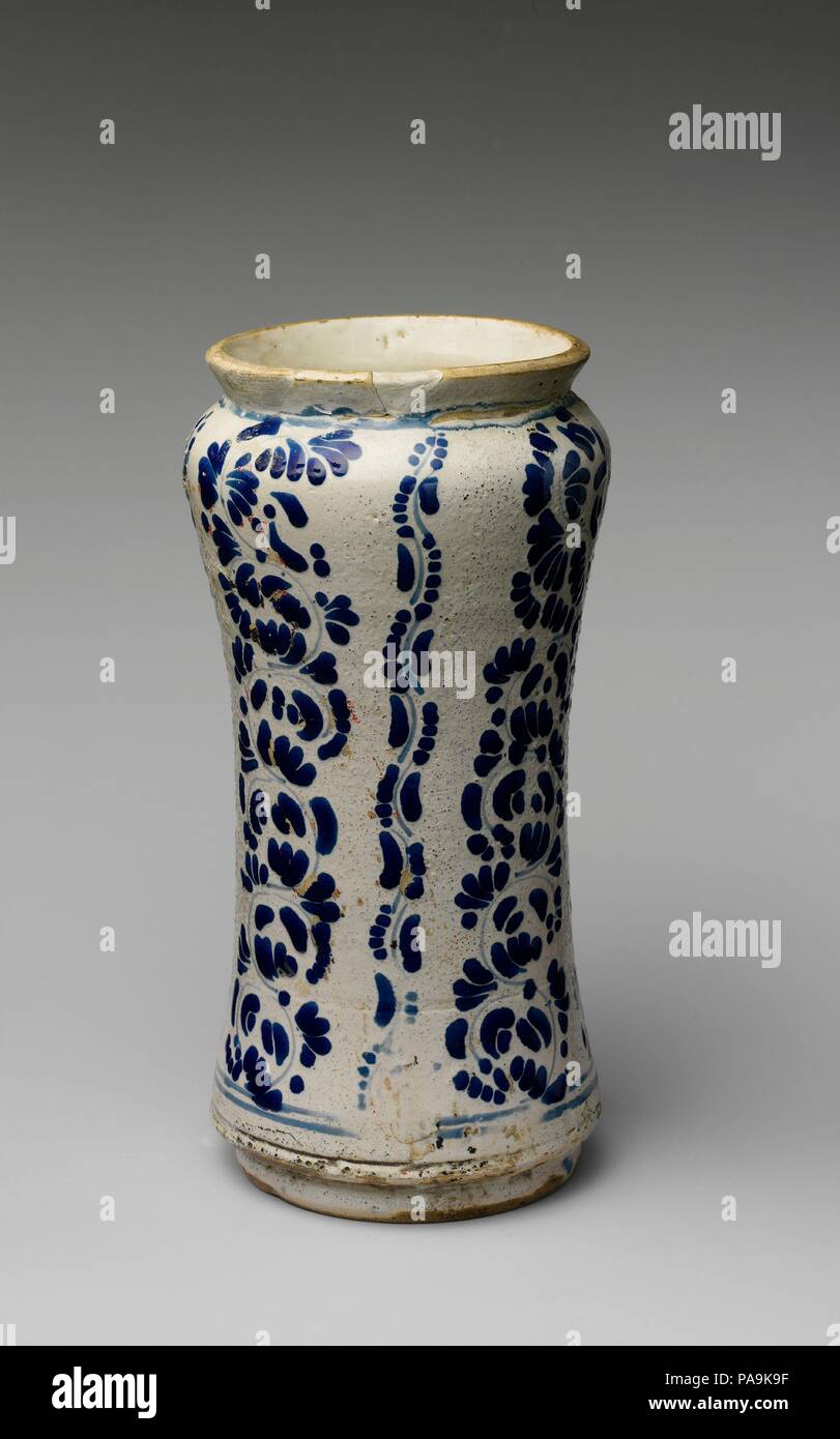 Apothecary Jar. Culture: Mexican. Dimensions: H. 9 1/4 in. (23.5 cm). Date: ca. 1750. Museum: Metropolitan Museum of Art, New York, USA. Stock Photo