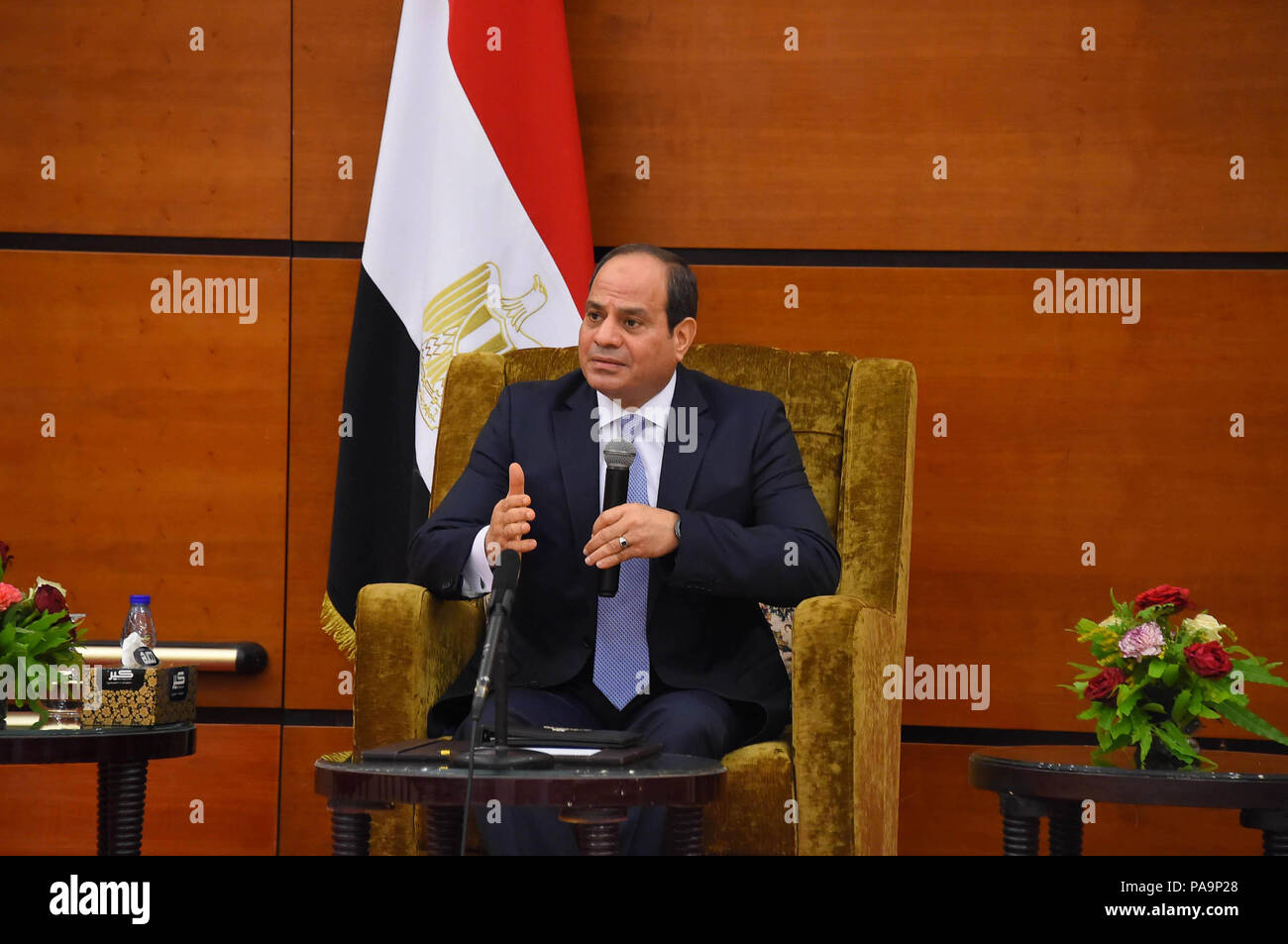Khartoum, Sudan - 19-20 July 2018 - Egyptian President Abdel Fattah El Sisi makes a 2-day state visit to Sudan for talks with Sudanese President Omar Al Bashir for discussion on bilateral relations and other topics.  (presidential pool photo) Stock Photo
