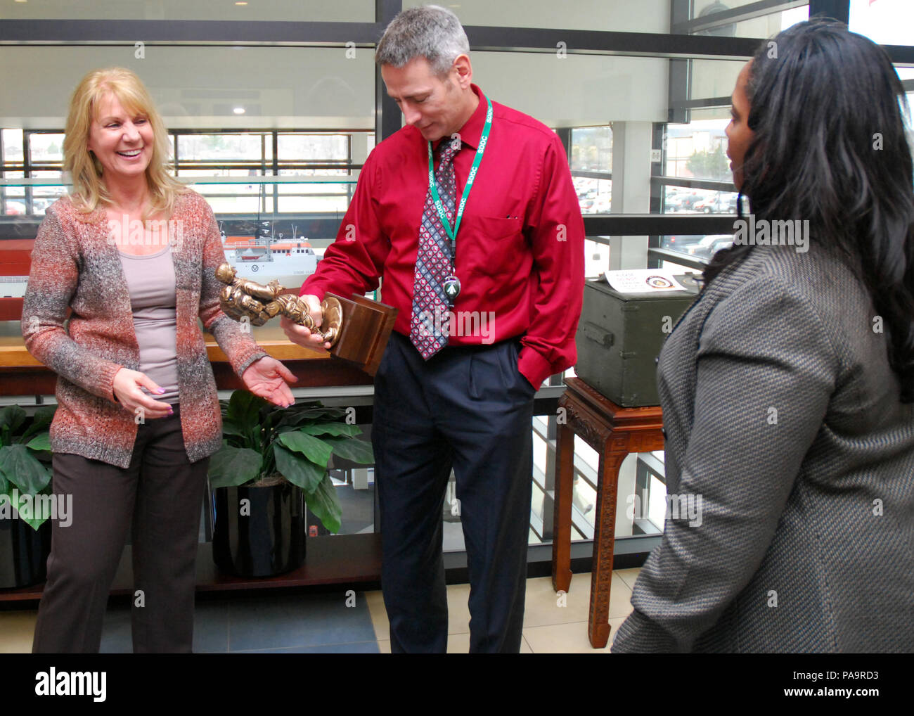 Donna Rucks (left) presents the inaugural Gunnery Sgt. (Ret.) Gary ...
