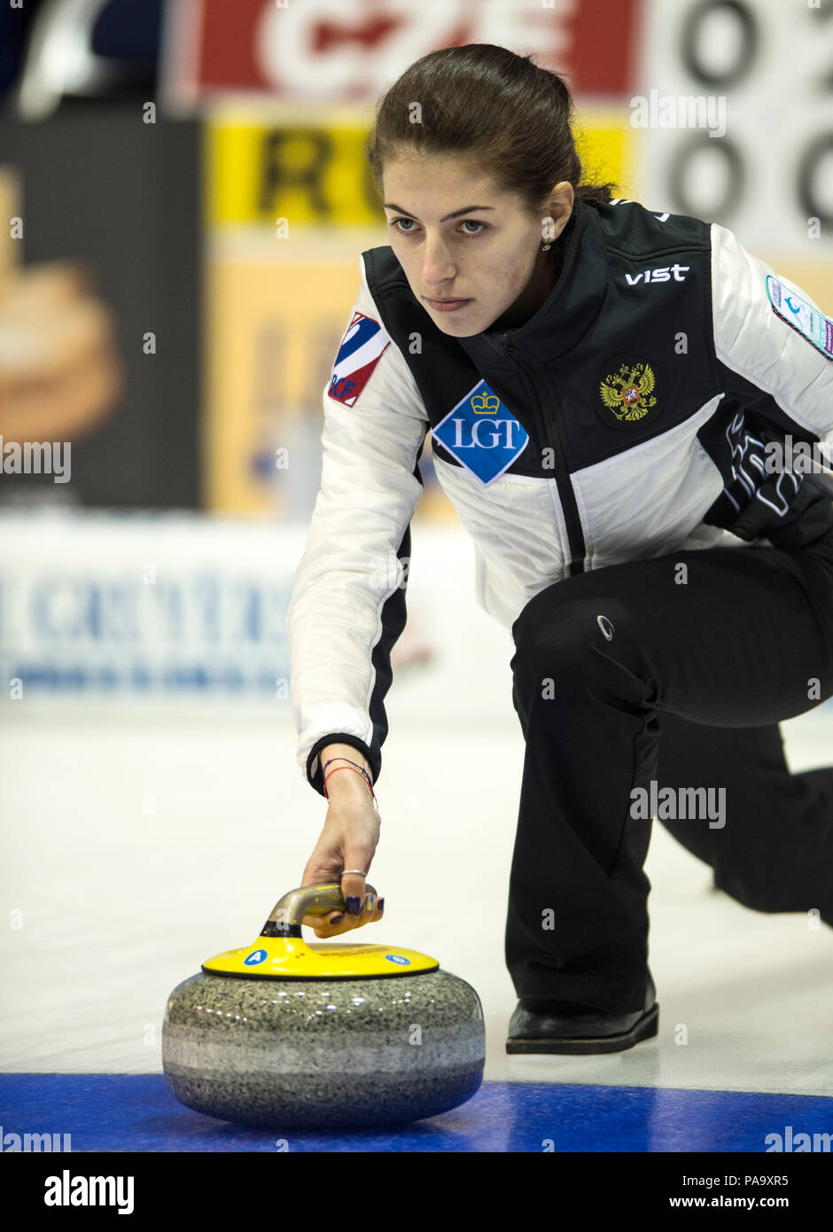 Glasgow, SCOTLAND,  Russian 'Vice Skip' Uliana VISILEVA, ''Round Robin',' Games, 'Le Gruyère European Curling Championship's', 2016 Venue, Braehead,   Stock Photo