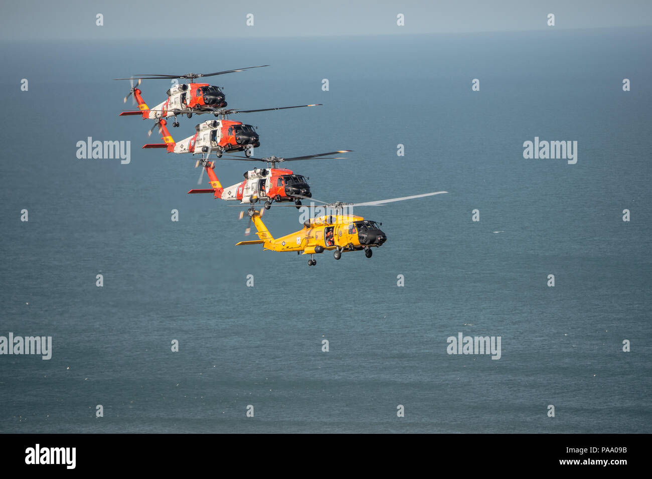 Painting helicopters hi-res stock photography and images - Alamy