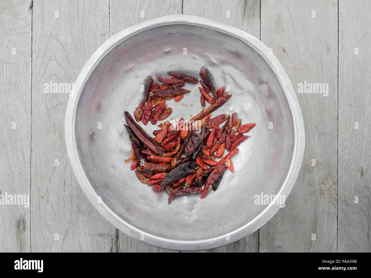 Hot dry red chilli hi-res stock photography and images - Alamy