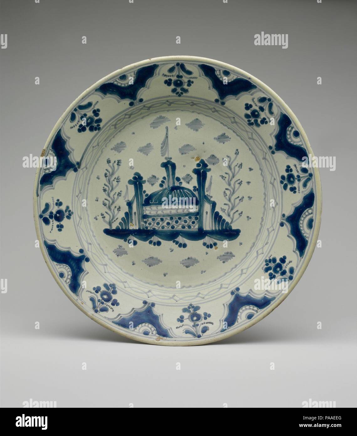 Plate. Culture: Mexican. Dimensions: H. 2 5/8 in. (6.7 cm); Diam. 13 3/4 in. (34.9 cm). Date: ca. 1800. Museum: Metropolitan Museum of Art, New York, USA. Stock Photo