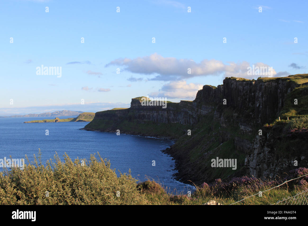 Kilt Rock on the Isle of Skye Stock Photo - Alamy