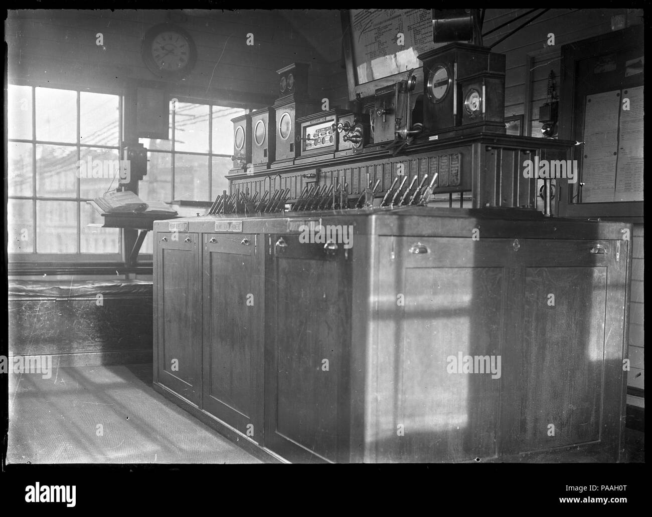 201 Pneumatic signalling apparatus at the south signal box at Dunedin. ATLIB 289911 Stock Photo