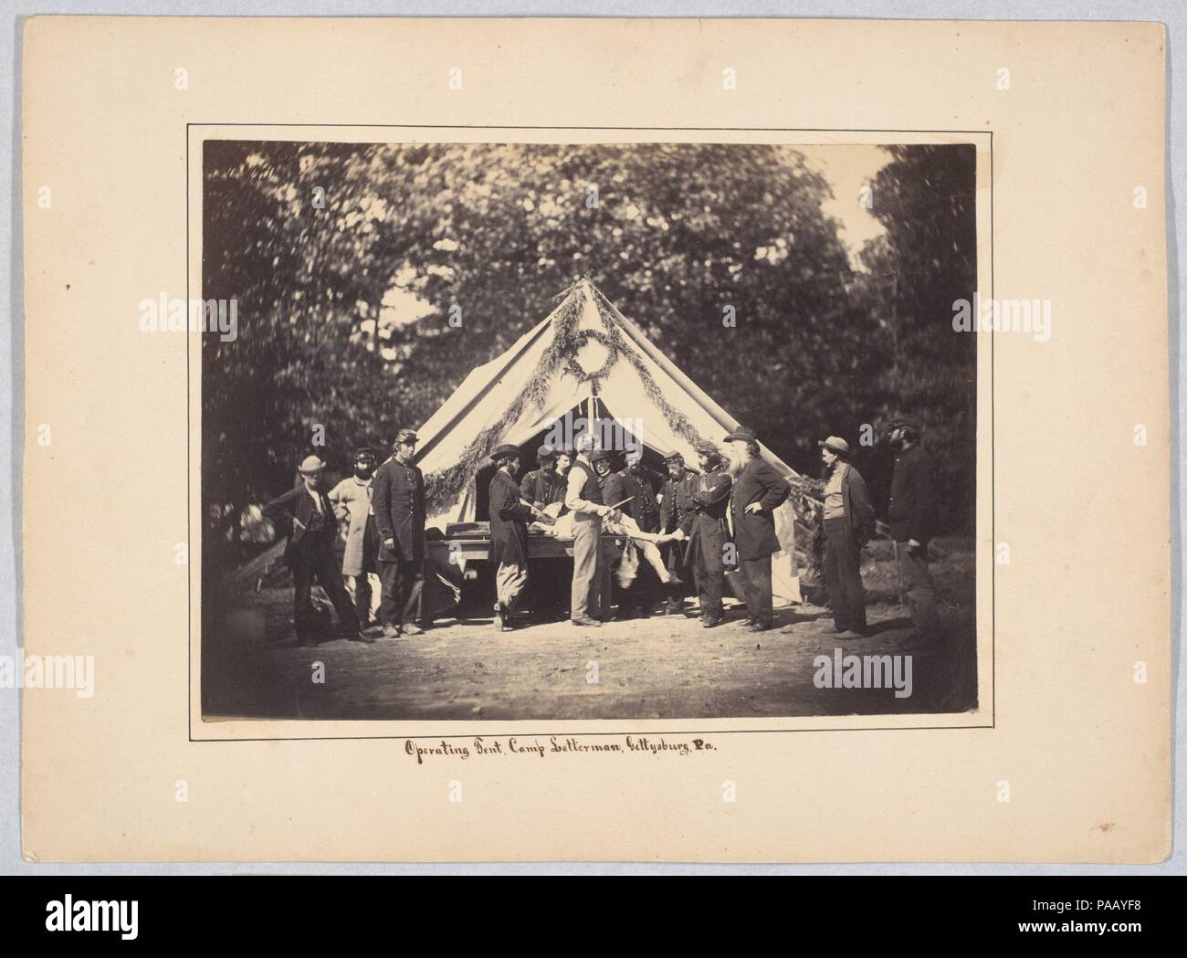 Operating Tent, Camp Letterman, Gettysburg, Pennsylvania. Artist: Possibly by Weaver Brothers (American, active 1860s). Dimensions: Image: 6 1/4 × 8 3/8 in. (15.9 × 21.3 cm)  Mount: 9 1/8 in. × 12 7/8 in. (23.2 × 32.7 cm). Date: 1863. Museum: Metropolitan Museum of Art, New York, USA. Stock Photo