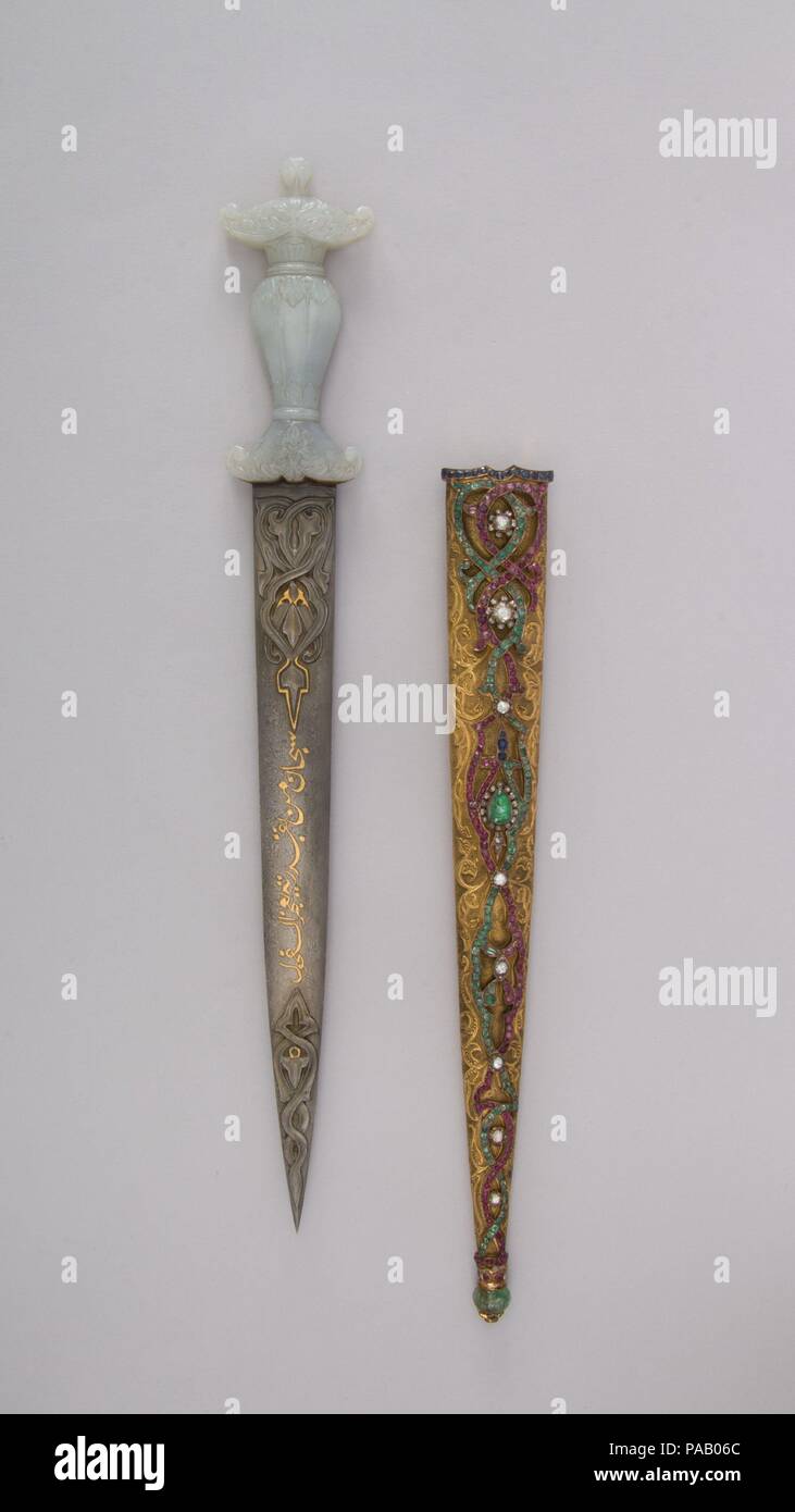 Dagger With Sheath Culture Turkish Dimensions L With Sheath 17 9 16 In 44 6 Cm L Without Sheath 15 15 16in 40 5 Cm L Of Blade 11 3 16 In 28 4 Cm W 2 5 16