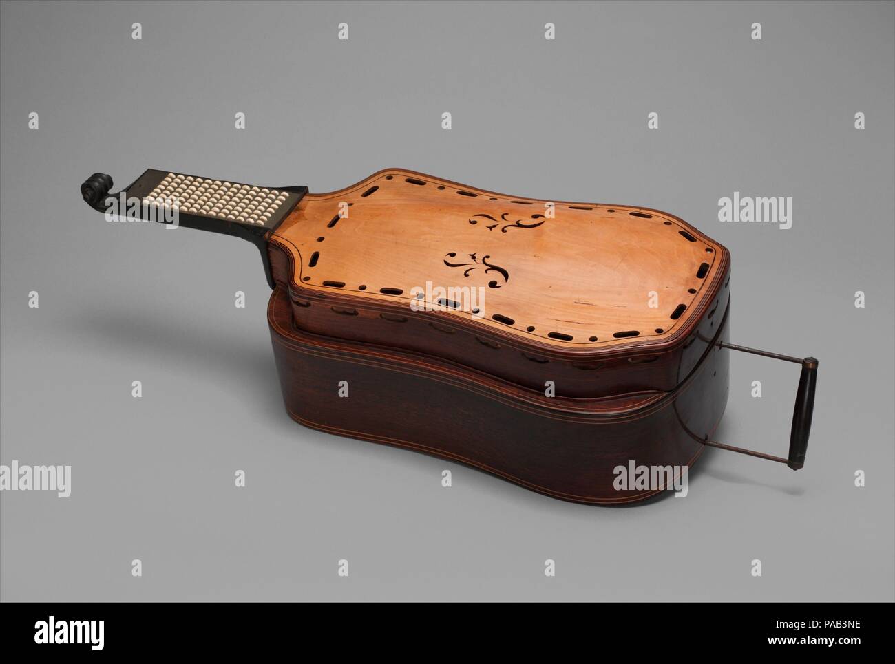 Melophone. Culture: French. Dimensions: L. 79 cm (31 1/8 in.) x W. 30.5 cm  (12 in.) x D. 19.5 cm (7 11/16 in.) Case length without neck: 50 cm (19  11/16 in.).