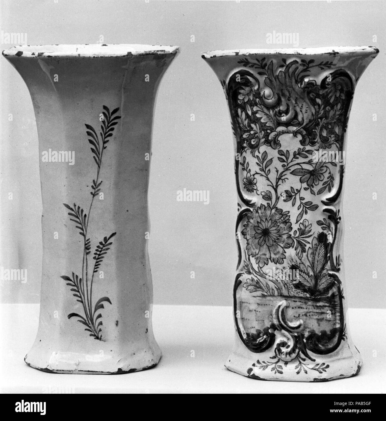 Vase. Culture: Dutch. Designer: Designed by Justus Brouwer (Dutch, active 1739-1775). Dimensions: H. 10 3/8 in. (26.4 cm). Manufacturer: Manufactured by The Porcelain Axe. Date: 1739-75. Museum: Metropolitan Museum of Art, New York, USA. Stock Photo