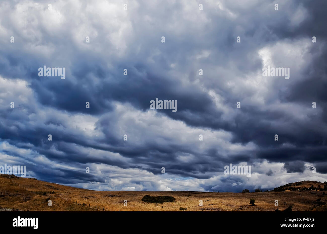 A photography of a dark sky background Stock Photo