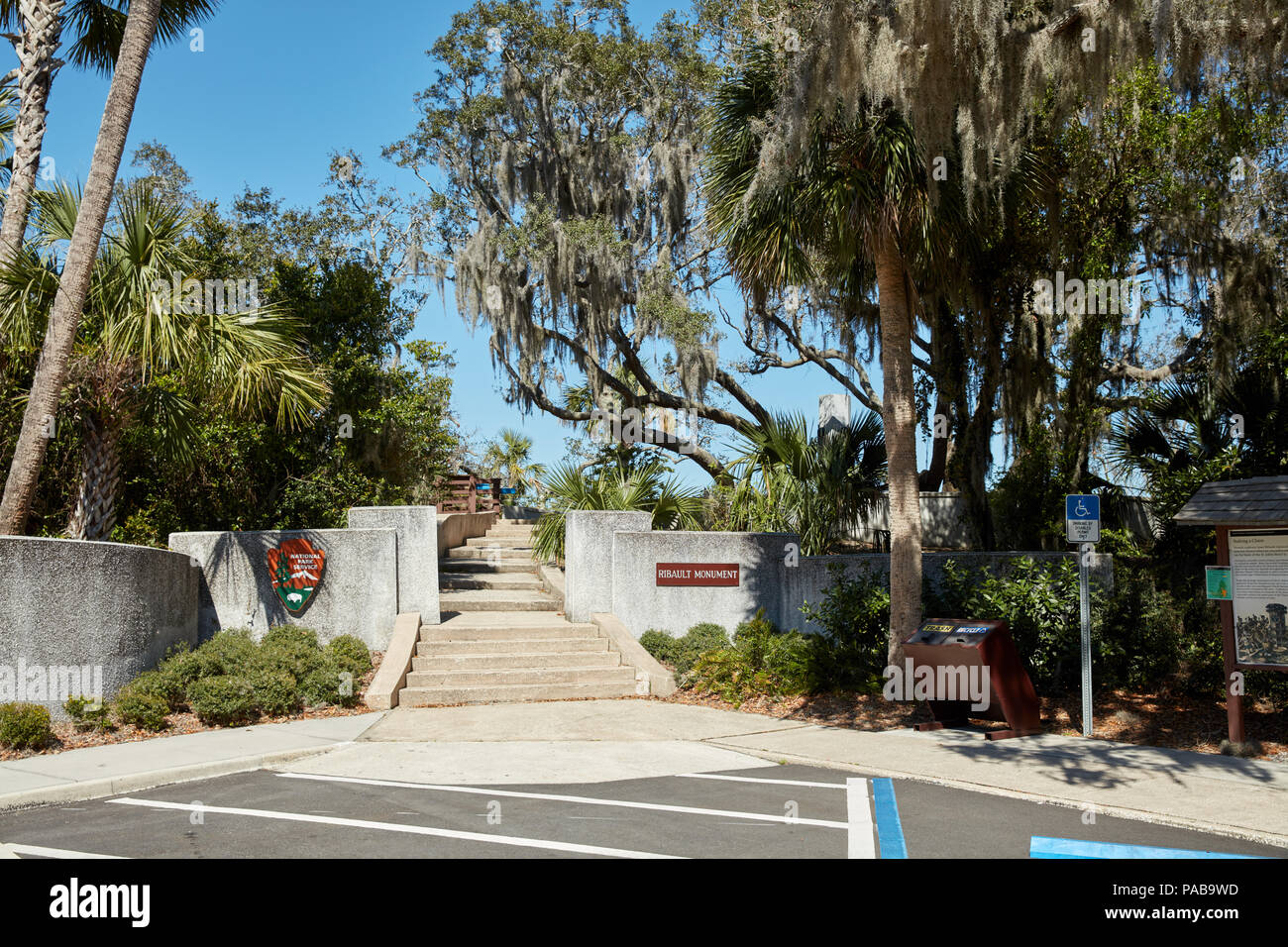 Ribault Monument in Jacksonville, Florida. The monument commemorates the 1562 landing of Jean Ribault near the mouth of the St. Johns River. Stock Photo