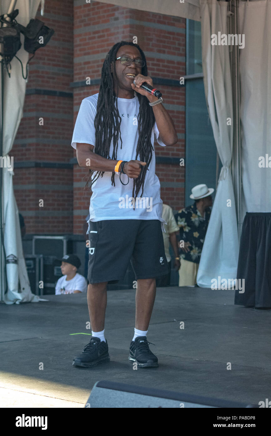 BUSY BEE HOSTING EPMD CONCERT AT NJ PAC July 19,2018 Stock Photo