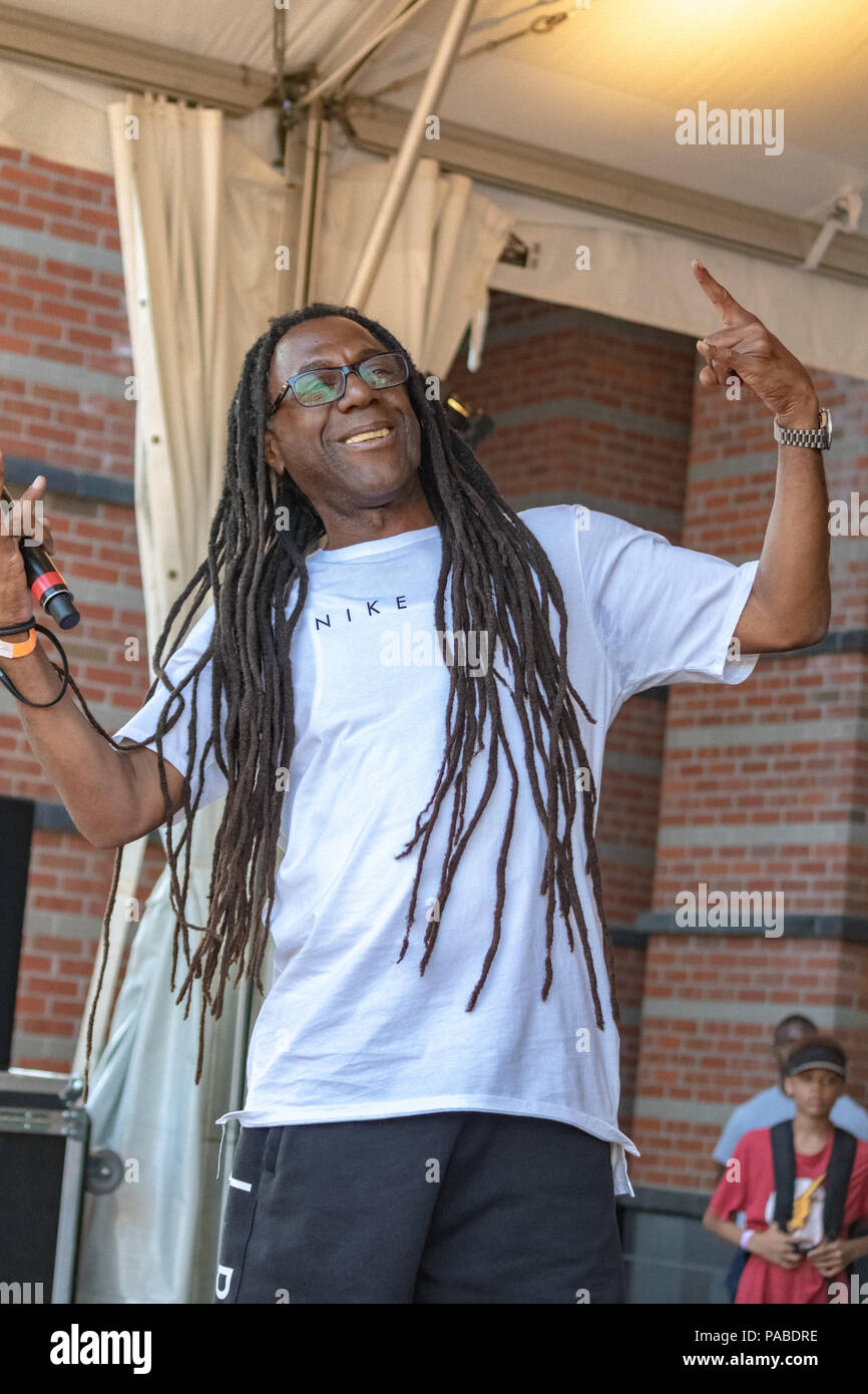 BUSY BEE HOSTING EPMD CONCERT AT NJ PAC July 19,2018 Stock Photo