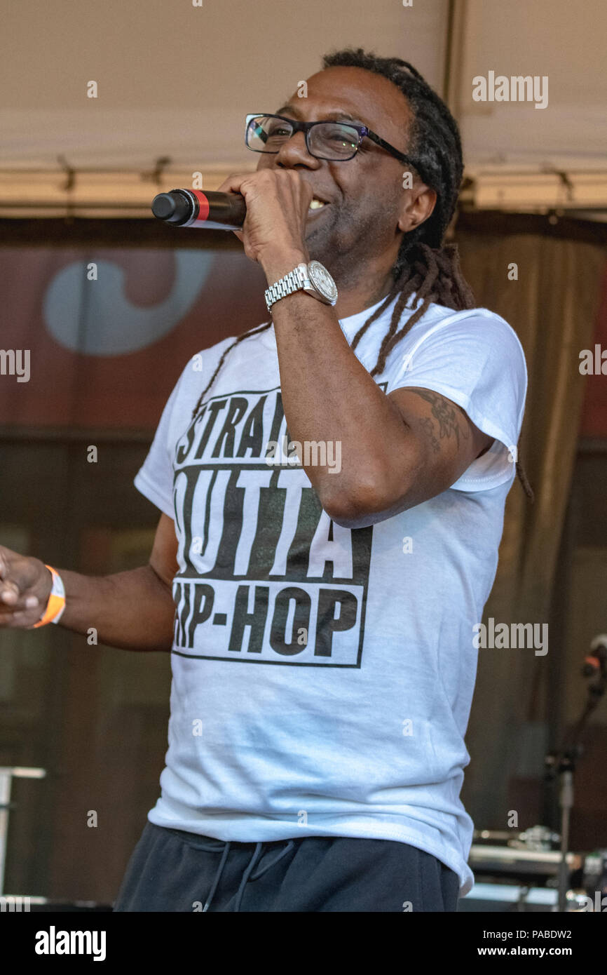 BUSY BEE HOSTING EPMD CONCERT AT NJ PAC July 19,2018 Stock Photo