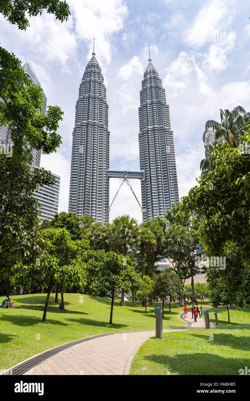 Petronas Twin Towers at noon - kuala Lumpur, Malaysia Stock Photo