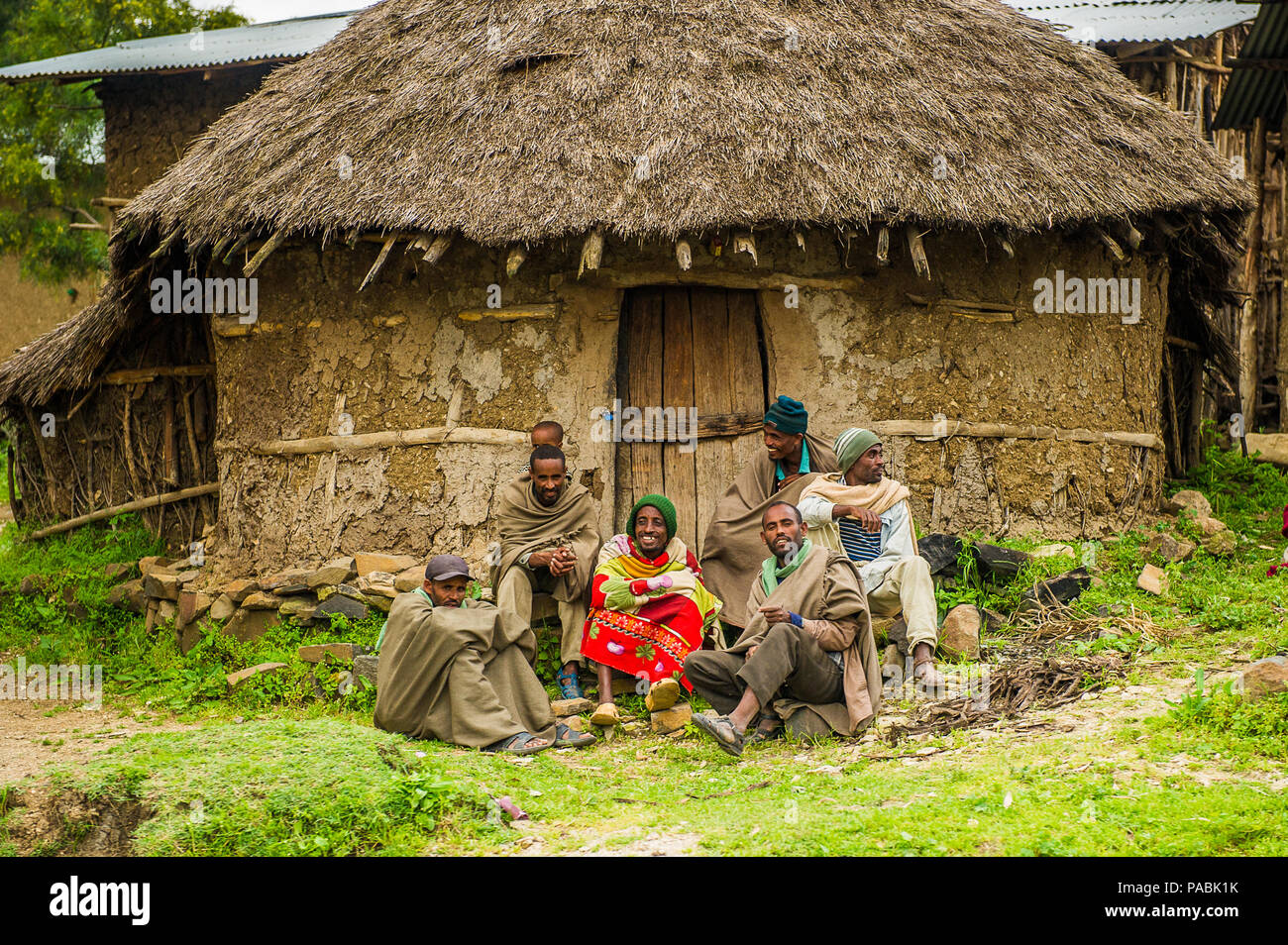 Poor house in cameroon hi-res stock photography and images - Alamy