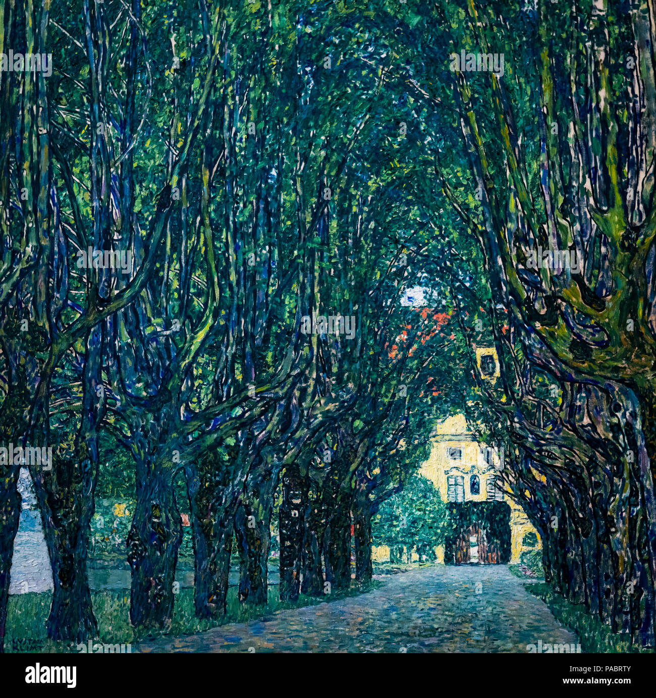 GUSTAV KLIMT (1862-1918)          AVENUE TO KAMMER PALACE (1912)       UPPER BELVEDERE PALACE                 VIENNA AUSTRIA Stock Photo