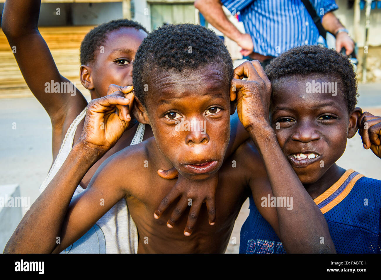 Accra Ghana March 3 2012 Unidentified Ghanaian Children Have Fun And Smile For The Camera In Ghana People Of Ghana Suffer Of Poverty Due To The Stock Photo Alamy