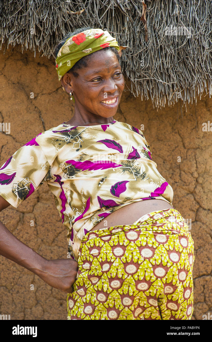 Pregnant poor africa hires stock photography and images Alamy