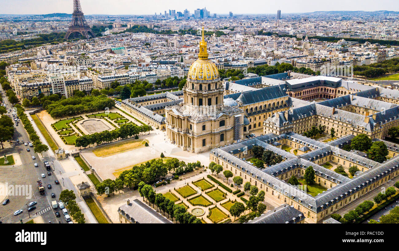 Paris Army Museum and Tomb of Napoleon or Musee de l’Armee des Invalides, Paris, France Stock Photo