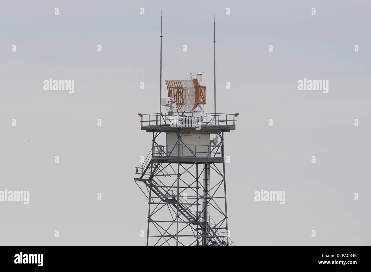 Farnborough, Hampshire, UK. 20 July, 2018. Radar system at Farnborough airfield. Stock Photo