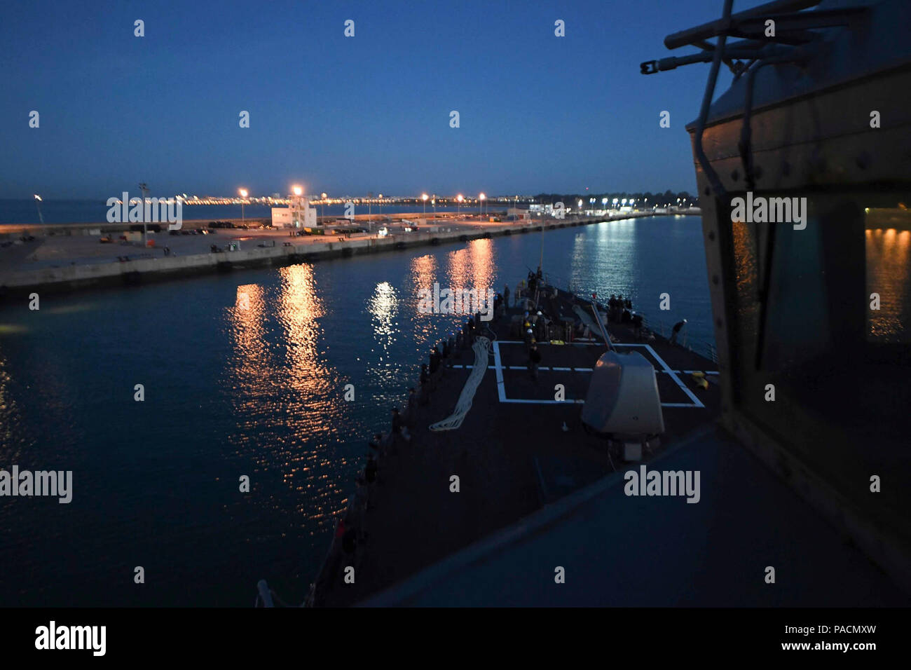 ROTA, Spain (March 29, 2017) The Arleigh Burke-class guided-missile ...