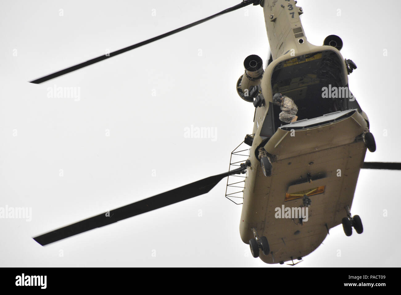 A Soldier from the 12th Combat Aviation Brigade (Helicopter Detachment ...