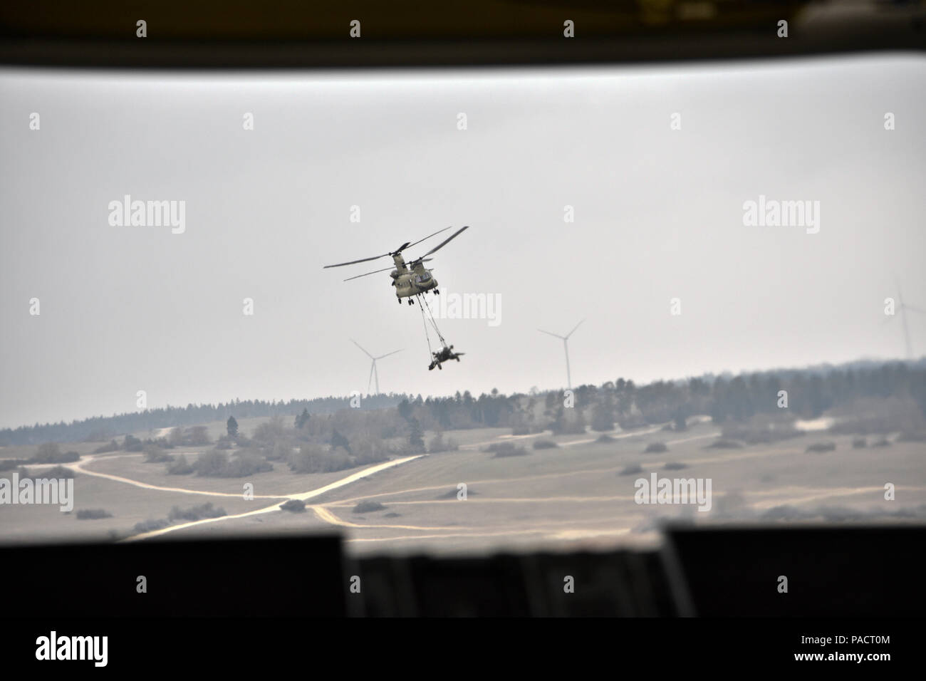 A CH-47 Chinook helicopter from the 12th Combat Aviation Brigade ...